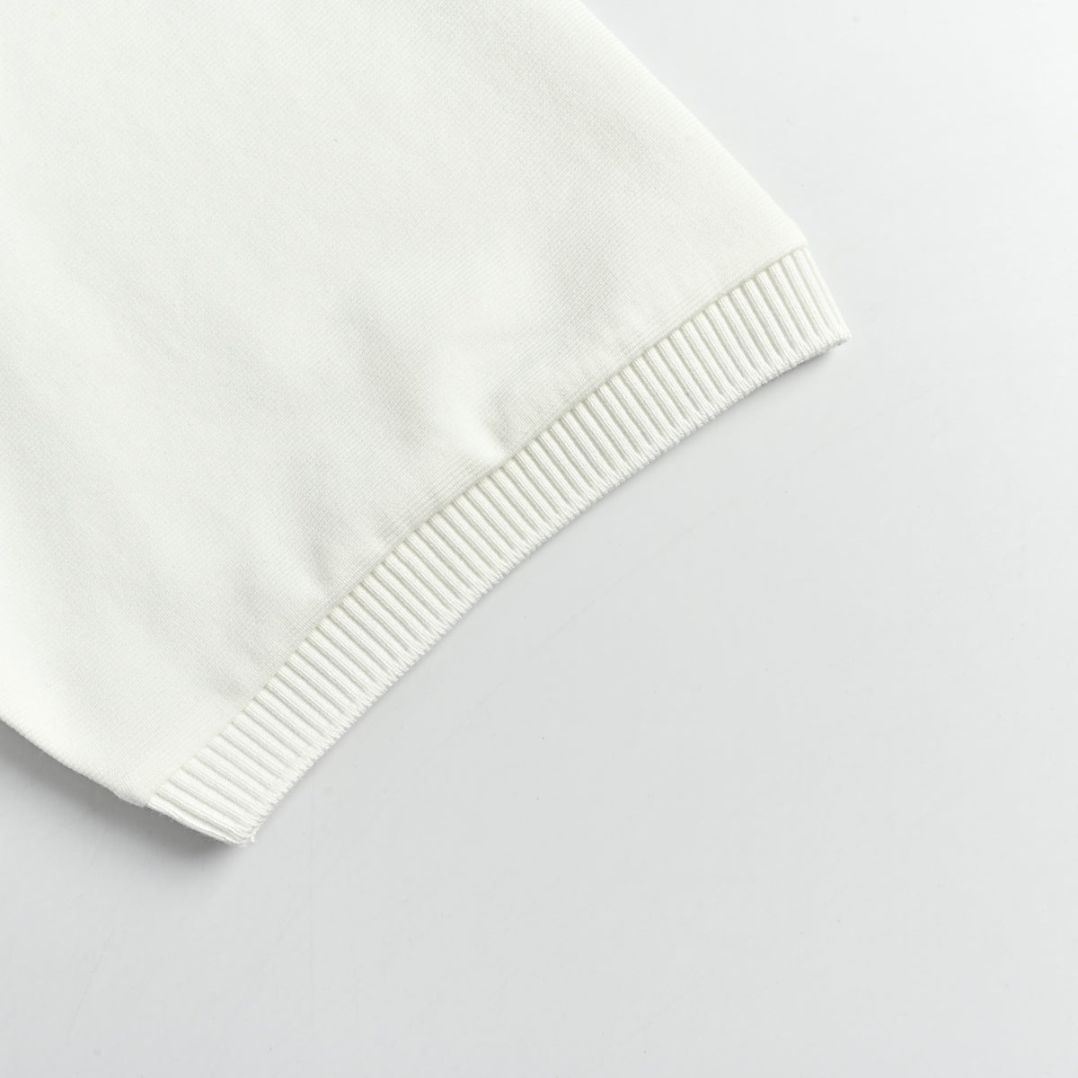 Thom Browne TB Red Stripe Yarn-Dyed Crewneck Short Sleeve T-Shirt