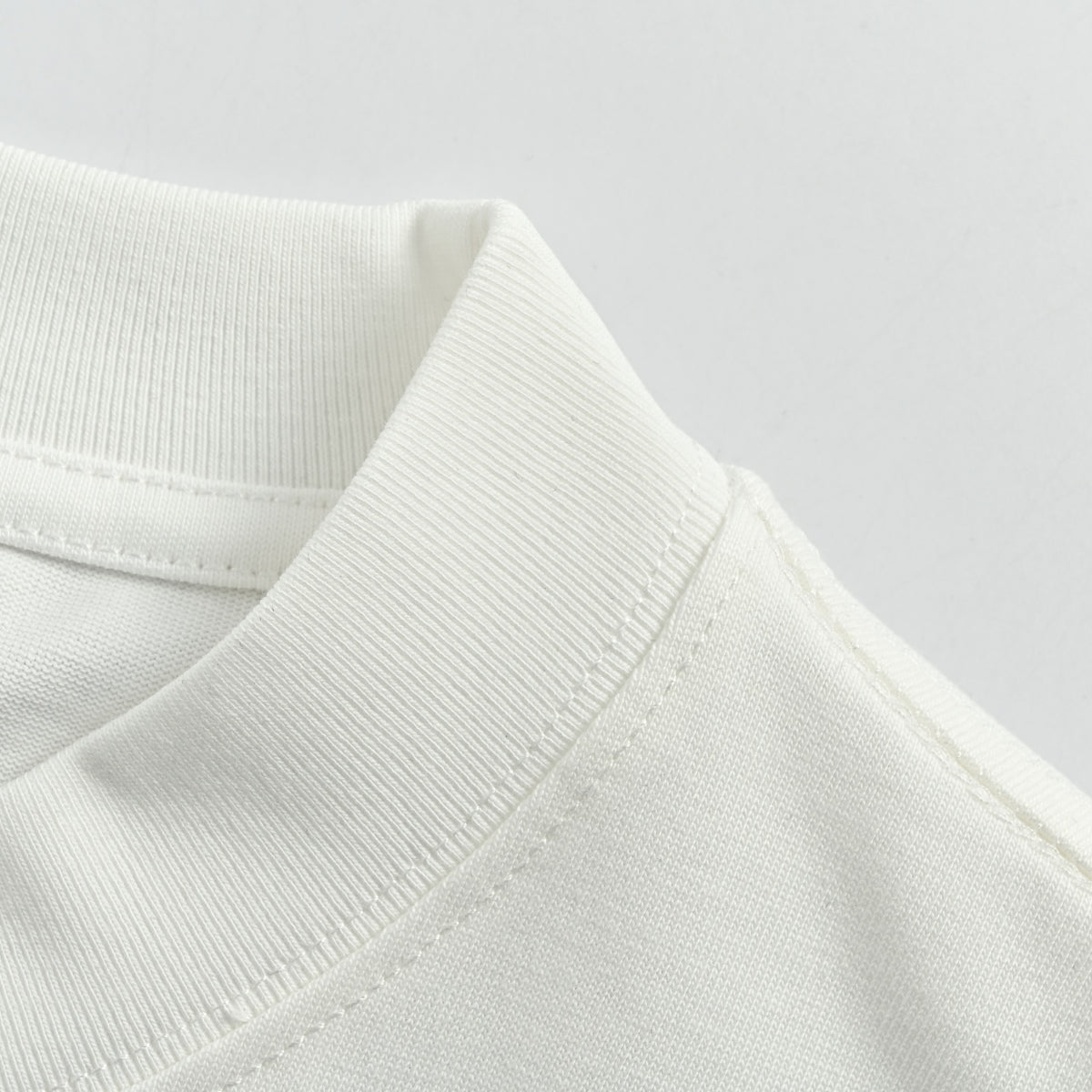 WE11DONE Minimal Letter Print Short Sleeve T-Shirt — White
