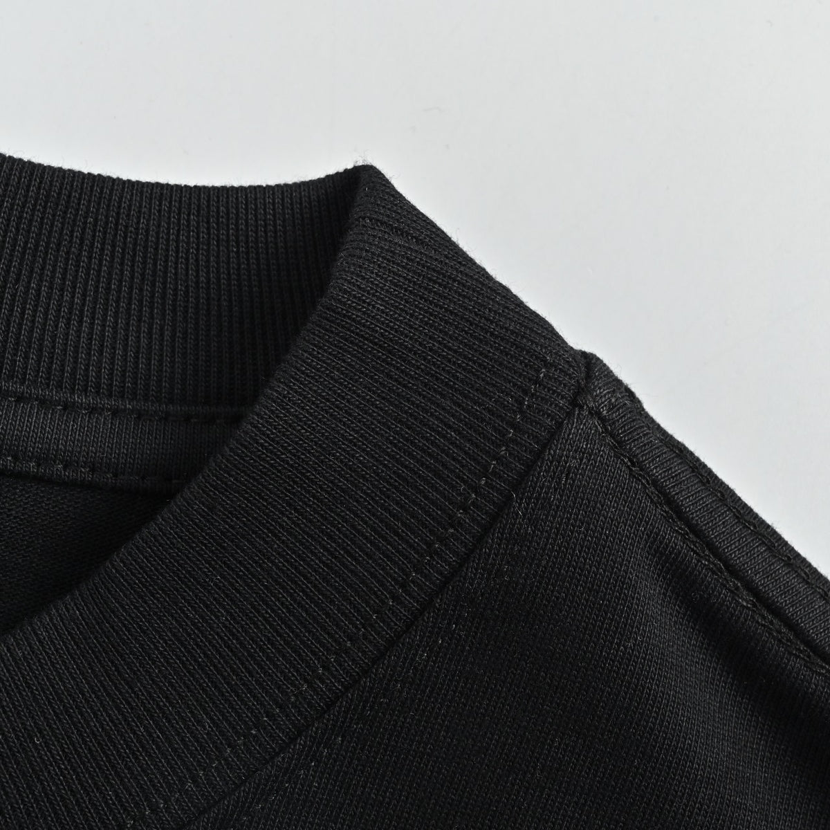 WE11DONE Minimal Letter Print Short Sleeve T-Shirt — Black