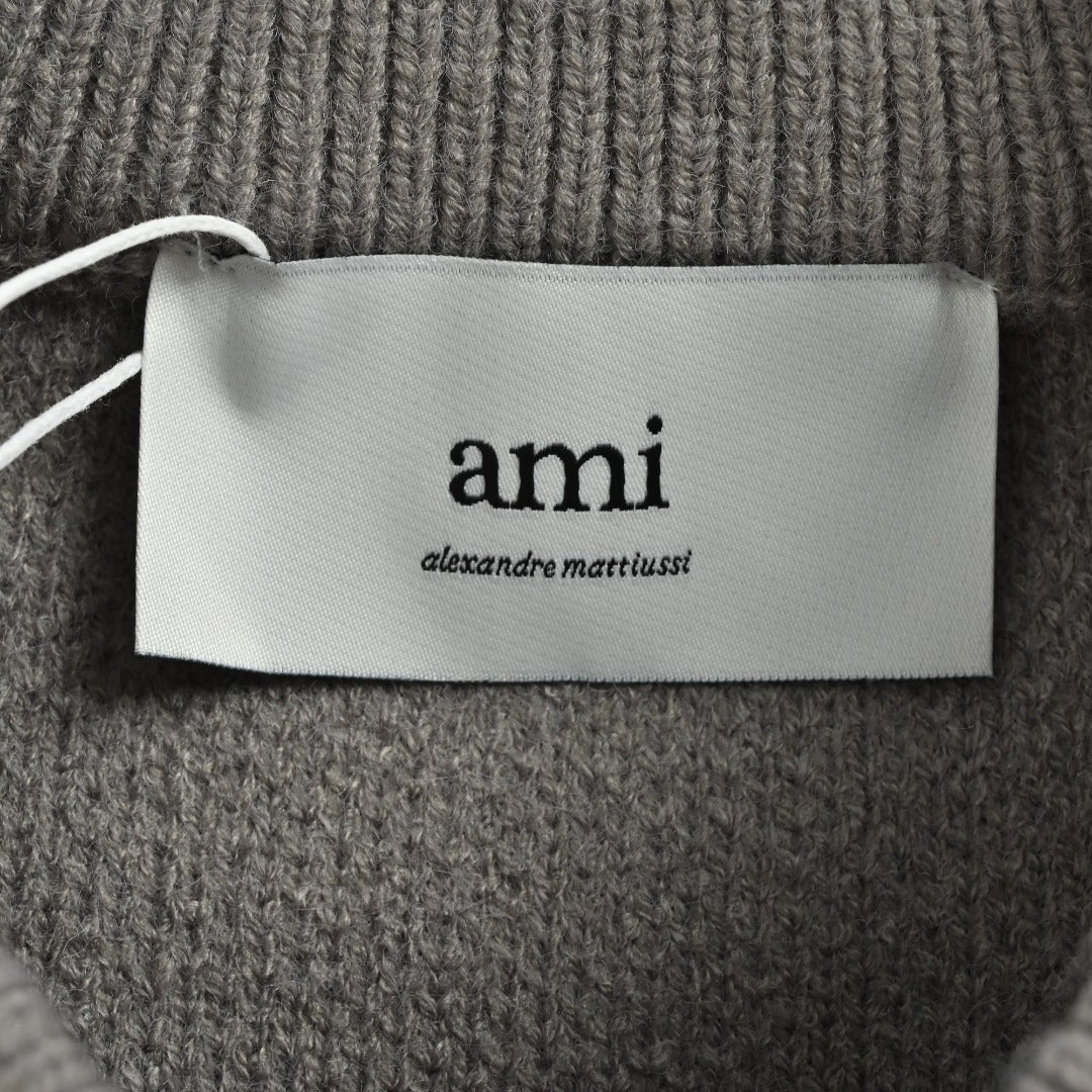 AMI Paris Three-Color Heart Jacquard Crewneck Sweater — Dark Grey