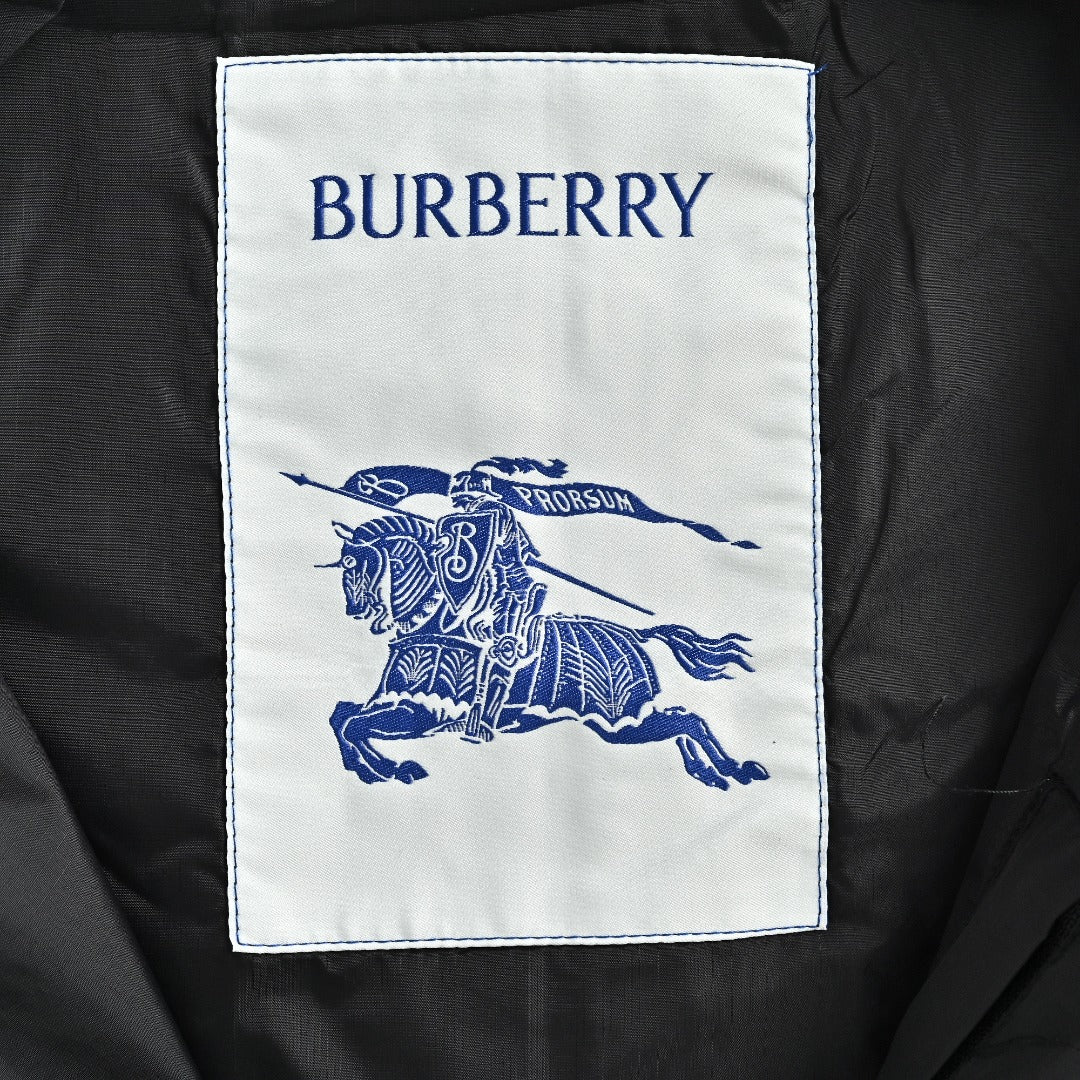 Burberry BBR Equestrian Knight Badge Nylon Hooded Jacket — Black