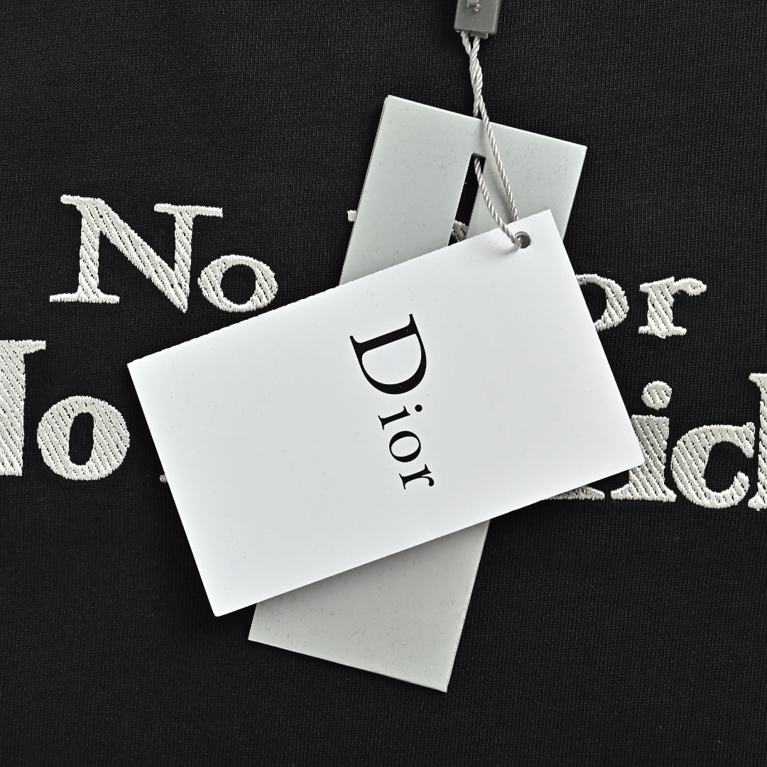 Dior 26SS 'No Dior No Dietrich' Letter Logo Embroidered T-Shirt — Black
