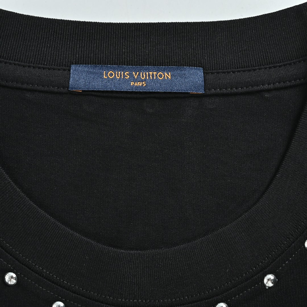 Louis Vuitton 26SS Studded Letter Logo T-Shirt — Black