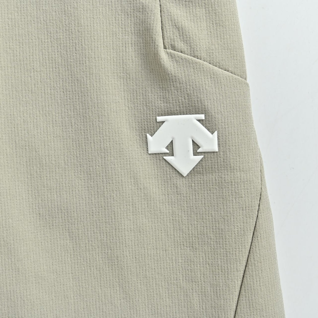 Descente Belted High-Stretch Quick-Dry Trousers — Light Grey