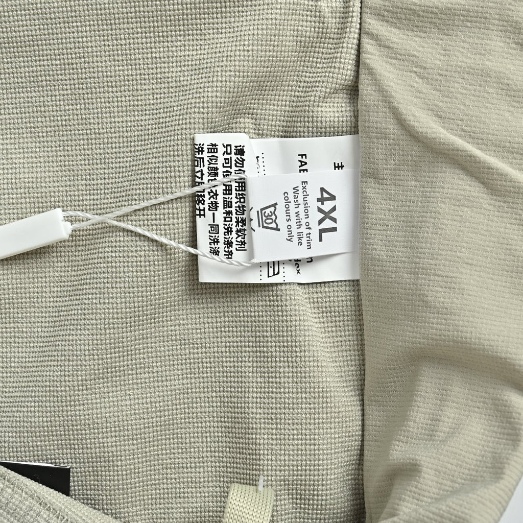 Descente Belted High-Stretch Quick-Dry Trousers — Light Grey