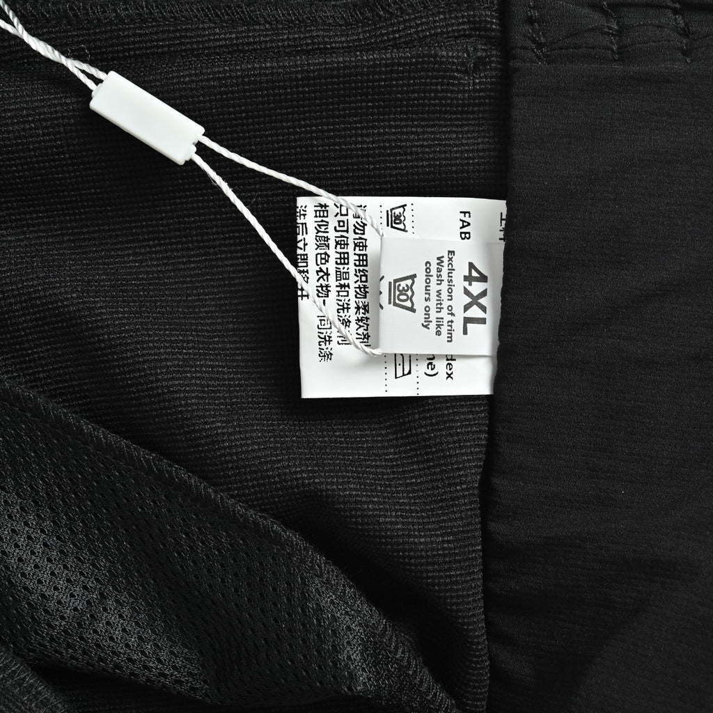 Descente Belted High-Stretch Quick-Dry Trousers — Black