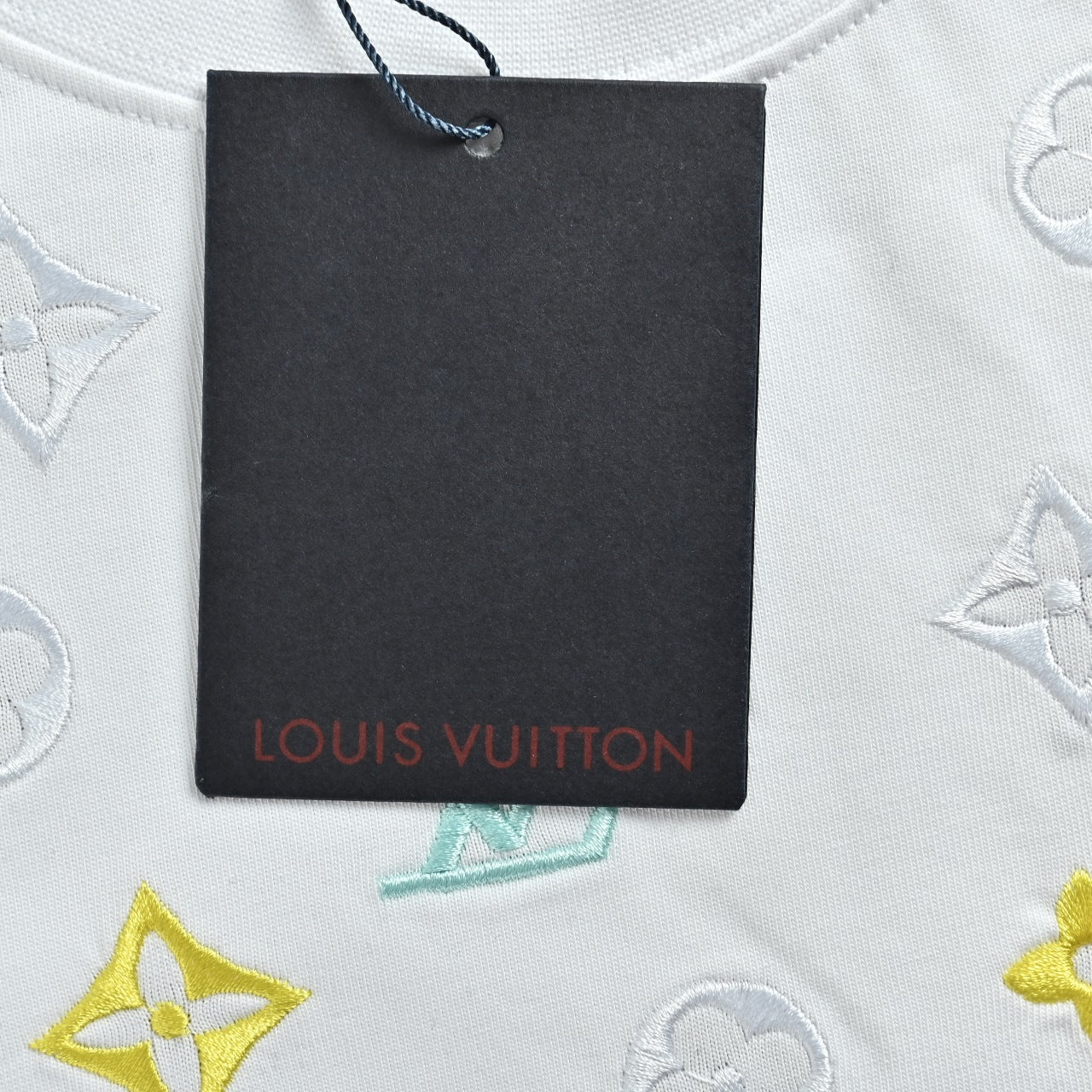 Louis Vuitton 26SS Wave-Pattern Colorblock Monogram Embroidered Letter Logo Long-Sleeve T-Shirt White