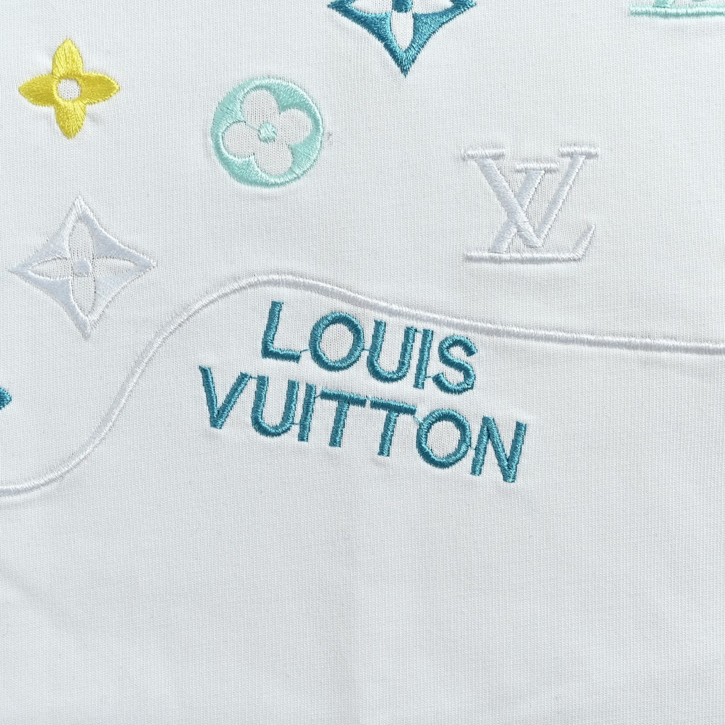 Louis Vuitton 26SS Wave-Pattern Colorblock Monogram Embroidered Letter Logo Long-Sleeve T-Shirt White