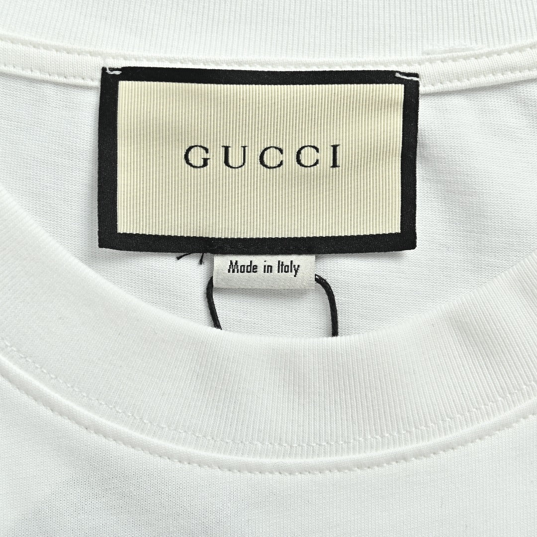 Gucci Red Green Web Stripe Shoulder Embroidered Logo Short-Sleeve T-Shirt White