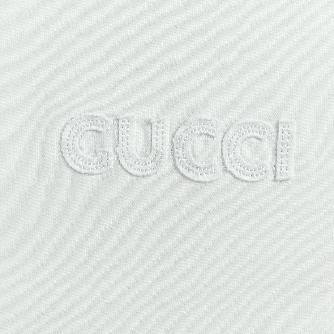 Gucci Red Green Web Stripe Shoulder Embroidered Logo Short-Sleeve T-Shirt White