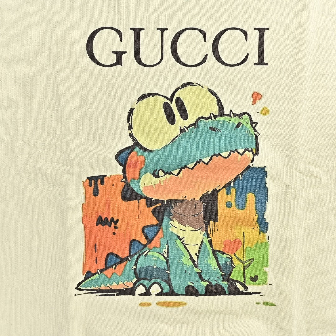 Gucci Whimsical Cartoon Graffiti Crocodile City Scene Crew Neck Sweatshirt Cream
