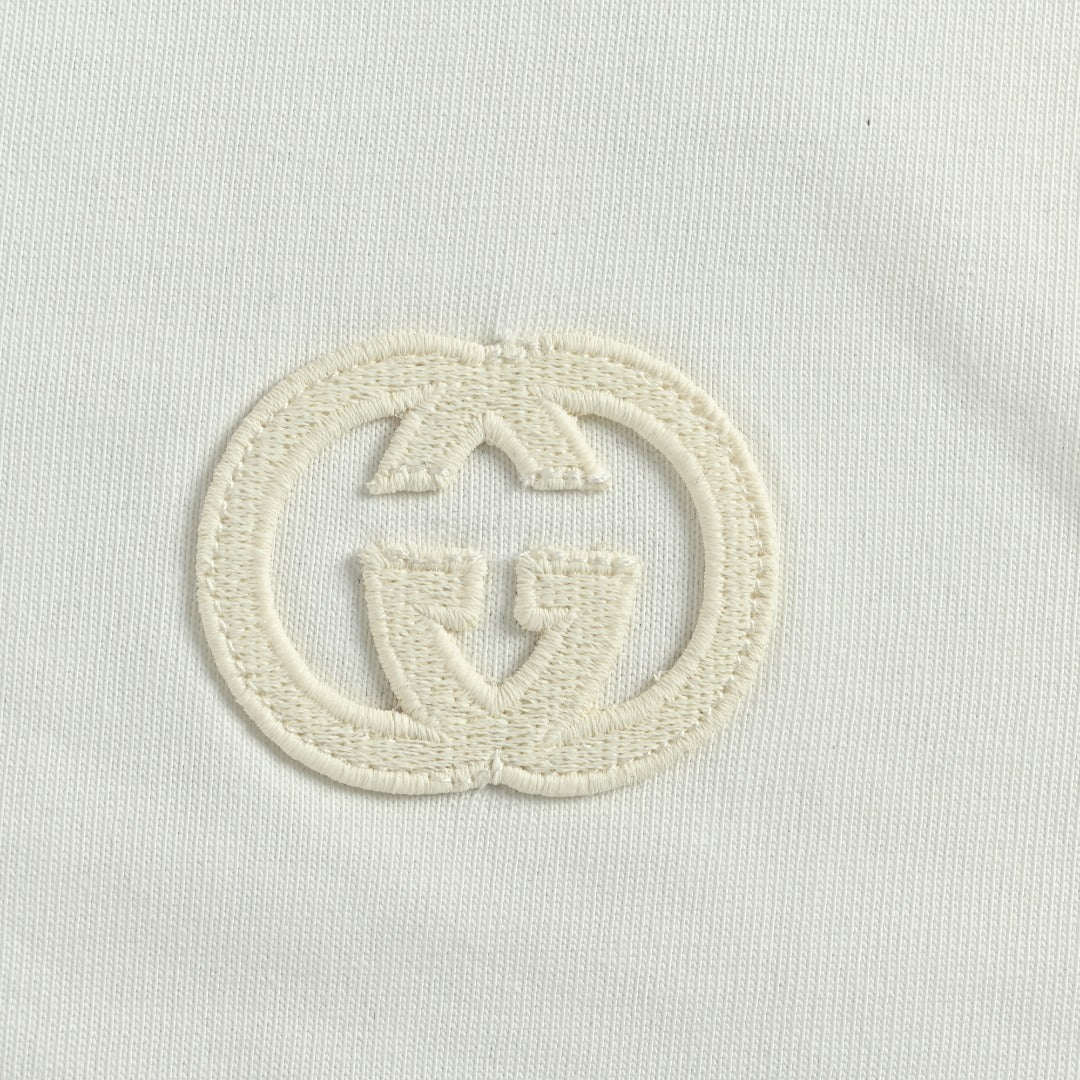 Gucci Interlocking GG Appliqué Embroidery Long-Sleeve T-Shirt White
