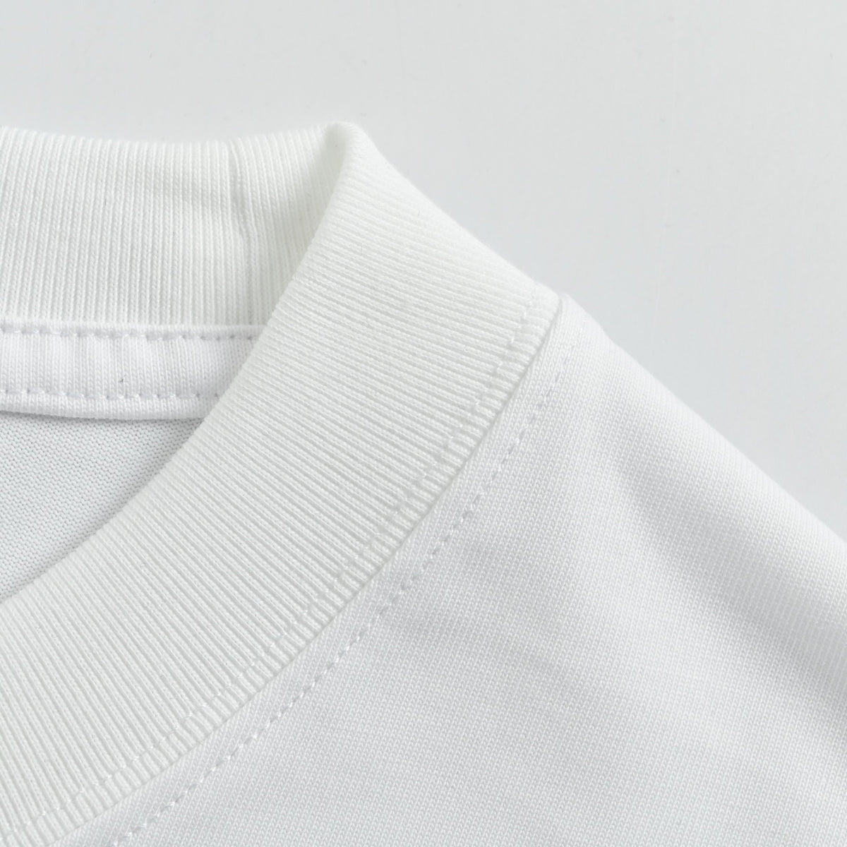 Louis Vuitton LV 26SS Leather Letter Logo Front & Back T-Shirt — White