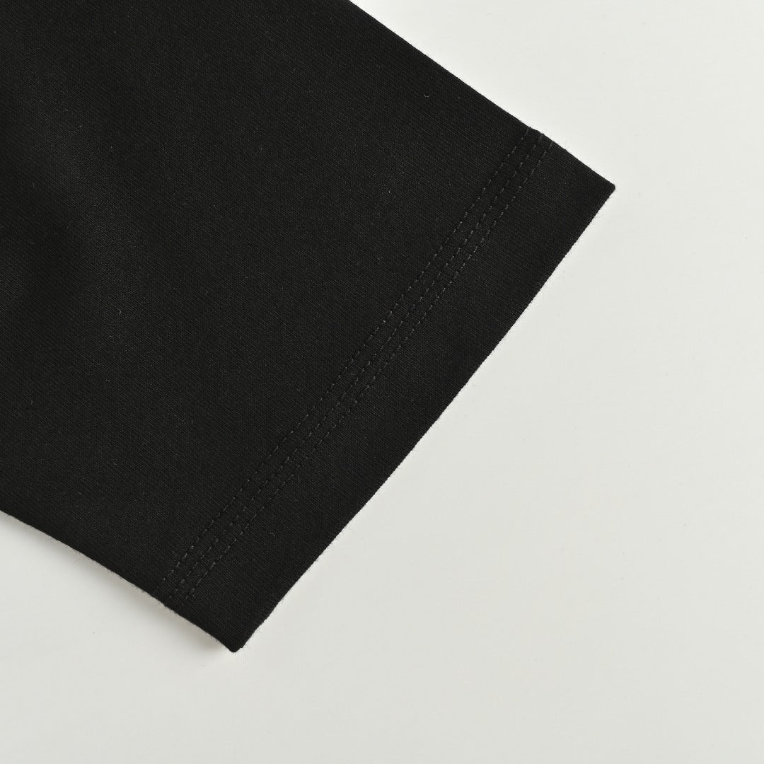 Burberry 25FW Chest Signature Script Logo Embroidery Long-Sleeve T-Shirt — Black