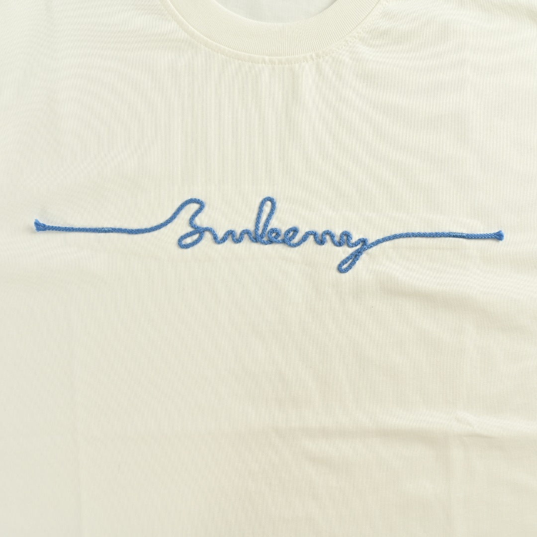 Burberry 25FW Chest Signature Script Logo Embroidery Long-Sleeve T-Shirt — Ecru
