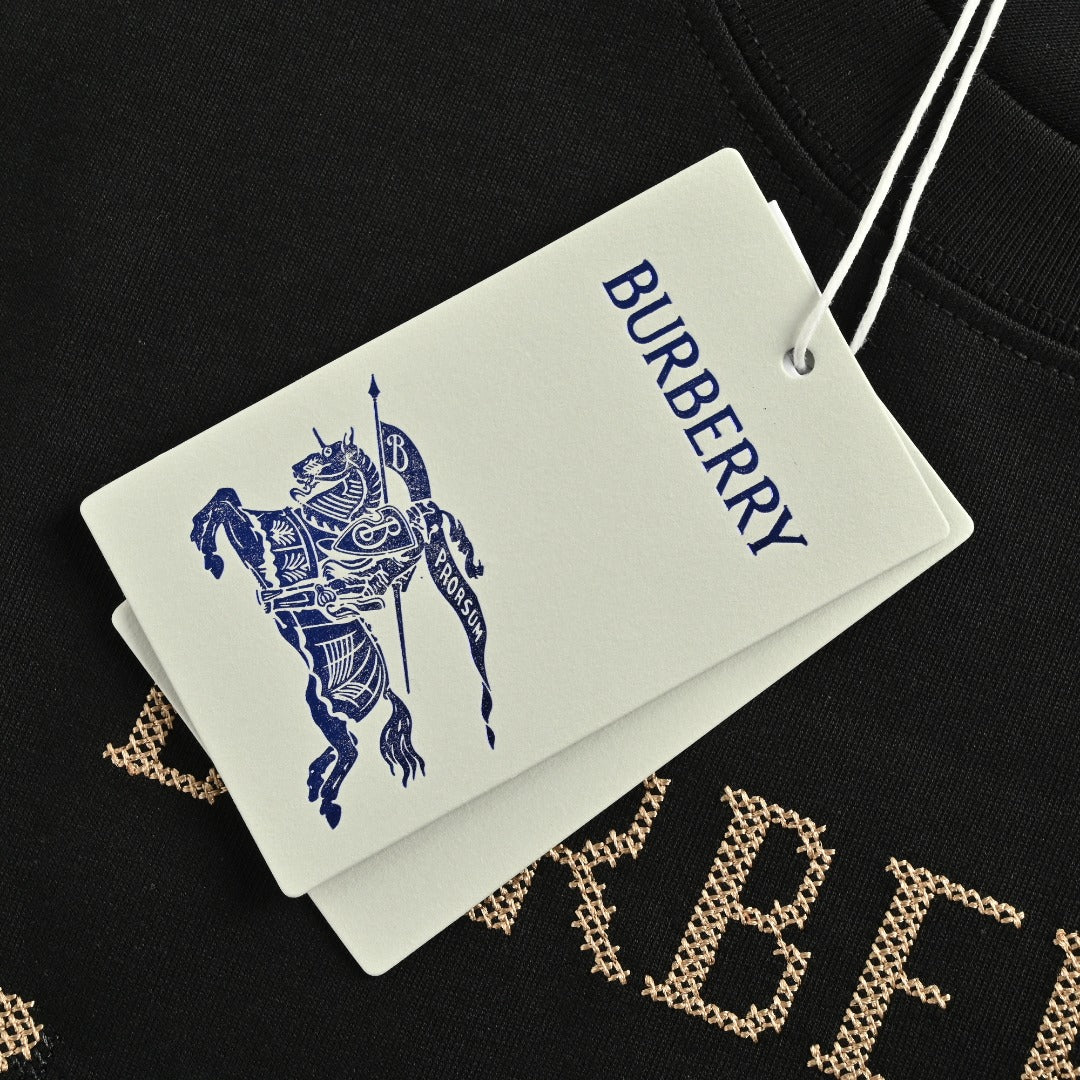 Burberry Check Equestrian Knight Large Graphic Long-Sleeve T-Shirt — Black