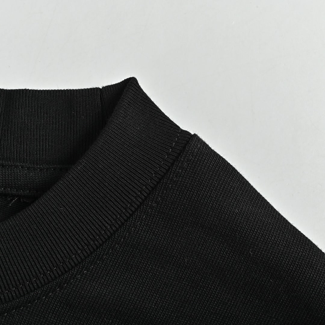 Gucci Interlocking GG Embroidery Long-Sleeve T-Shirt — Black