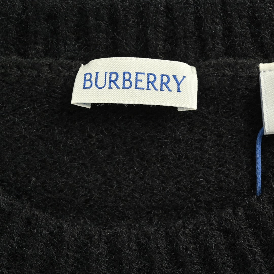 Burberry Equestrian Knight Cashmere Jacquard Crewneck Sweater - Black