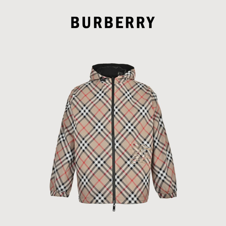 Burberry 24SS Equestrian Knight Check Reversible Hooded Jacket - Camel