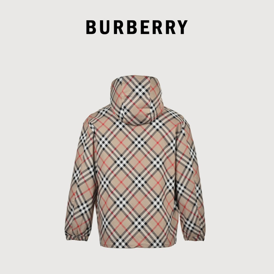 Burberry 24SS Equestrian Knight Check Reversible Hooded Jacket - Camel