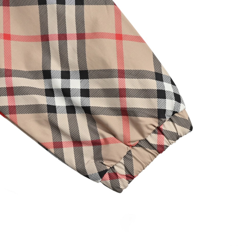 Burberry 24SS Equestrian Knight Check Reversible Hooded Jacket - Camel