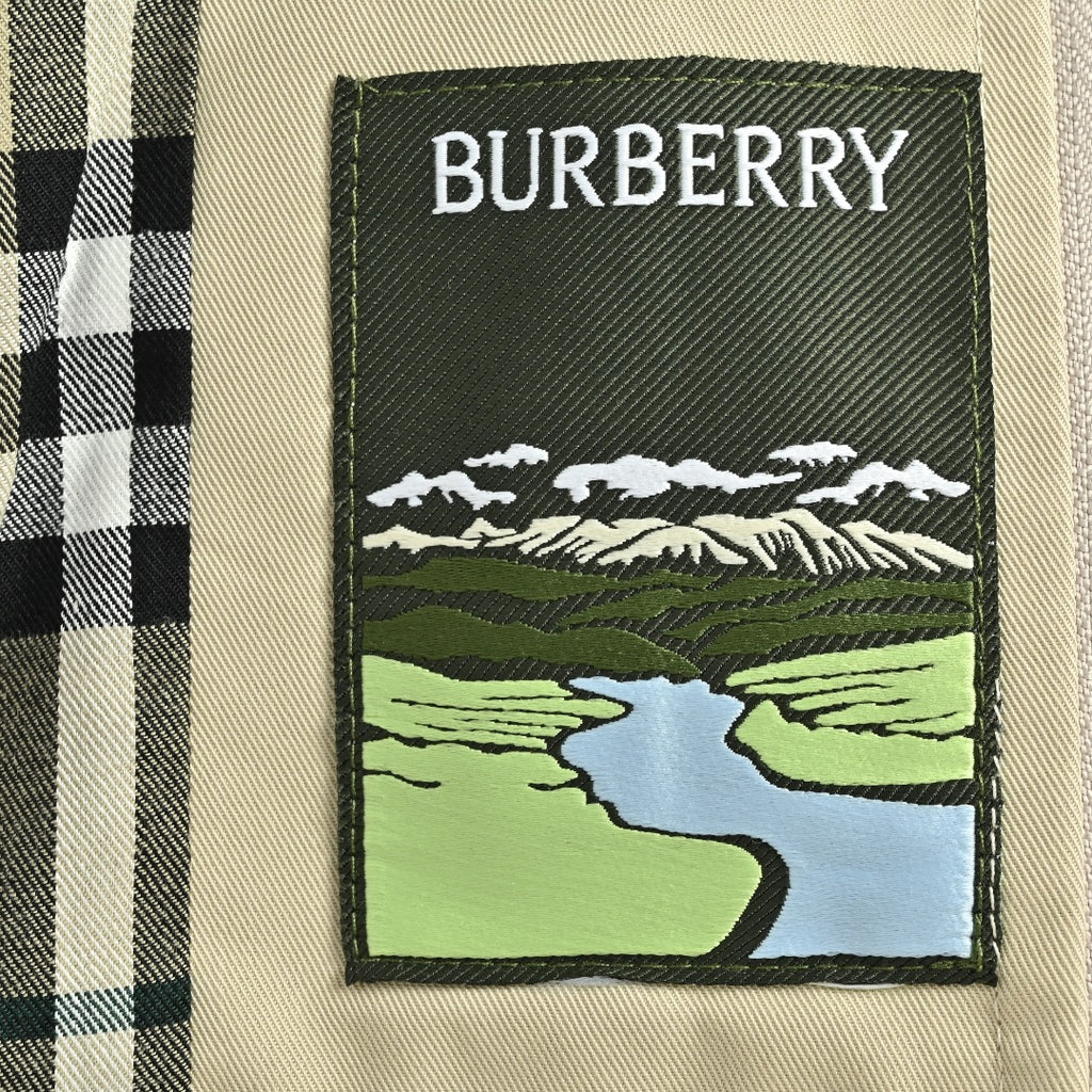 Burberry BBR 26SS Equestrian Knight Sleeve Embroidered Collared Zip Jacket – Stone