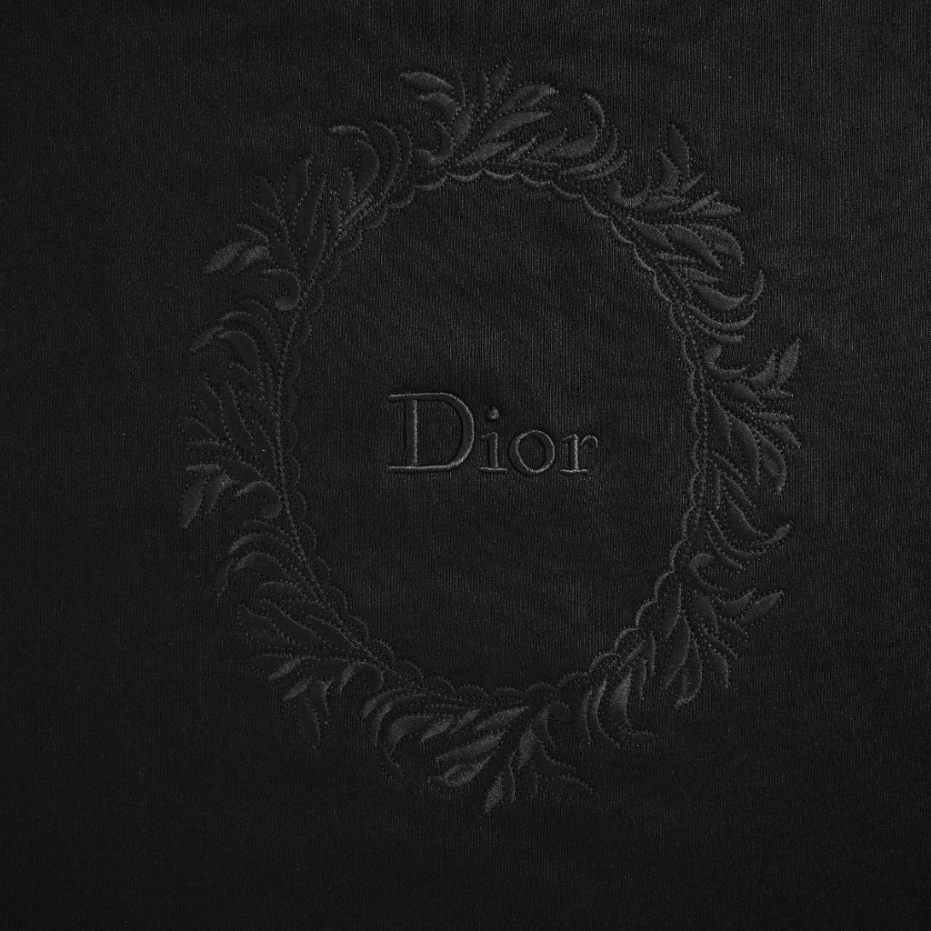 Dior CD Medallion Embossed Logo Crewneck Sweatshirt – Black