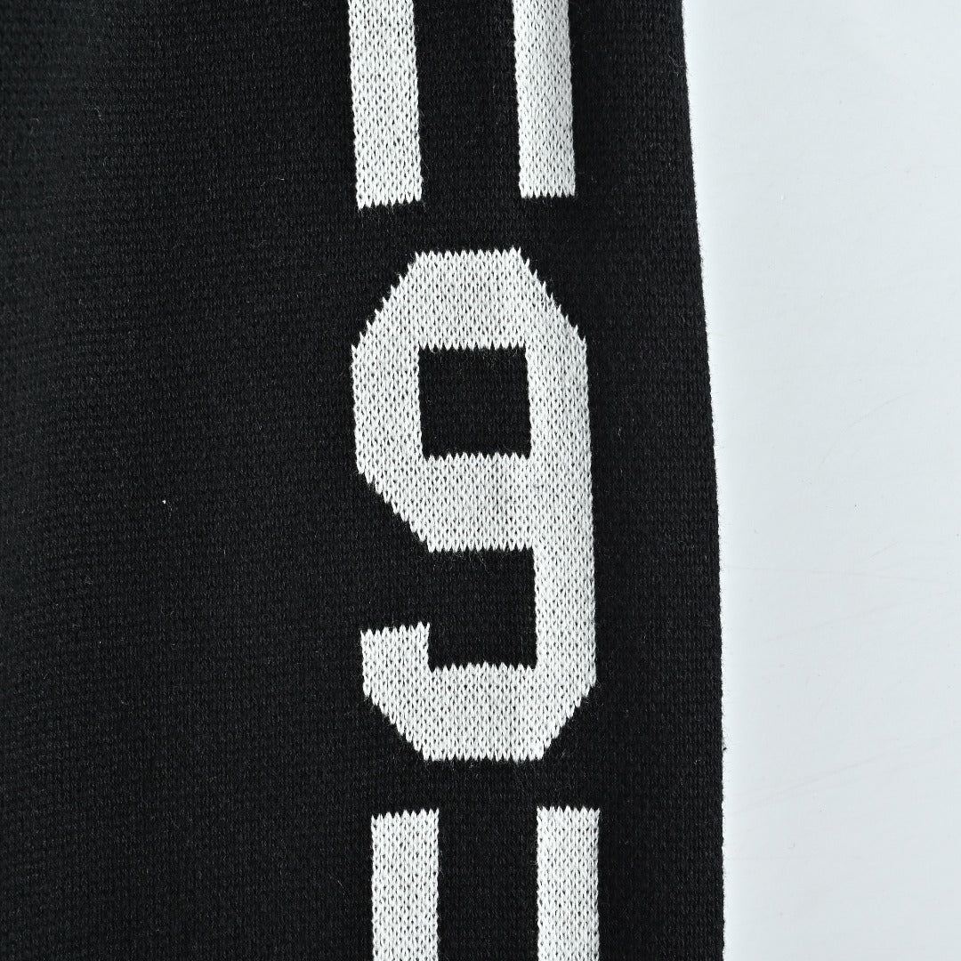 Supreme x Umbro 25FW No. 9 Zip-Up Knit Jacket in Black